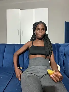 DarkChocolateSlender  online show from April 13, 2026, 9:41 pm