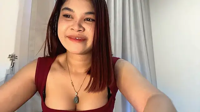 DreamyDDesiress online show from April 2, 2026, 7:04 am