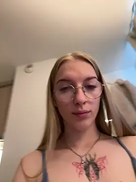 EvaEvis online show from May 29, 2026, 7:36 am