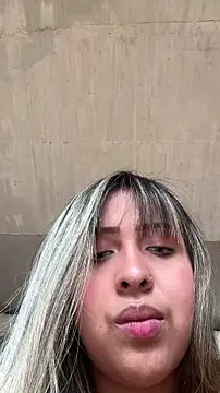 NinaValencia  online show from April 7, 2026, 8:54 pm