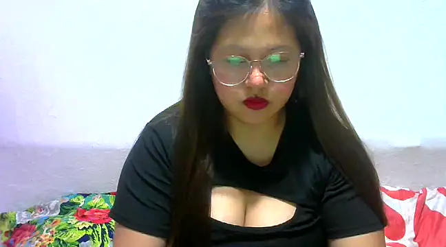 Snapshot of Miss_Ashley chatting on February 26, 2025, 2:38 pm Miss Ashley online show from February 26, 2025, 2:38 pm