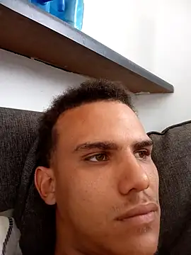 daddys home69 online show from April 12, 2026, 8:50 am