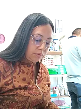 Snapshot of Violeta--7 chatting on April 11, 2026, 1:59 pm Violeta--7 online show from April 11, 2026, 1:59 pm