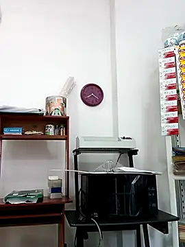 Snapshot of Violeta--7 chatting on April 6, 2026, 1:45 pm Violeta--7 online show from April 6, 2026, 1:45 pm