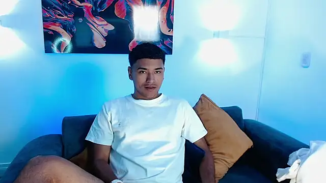 SeanStonee online show from April 15, 2026, 6:45 pm