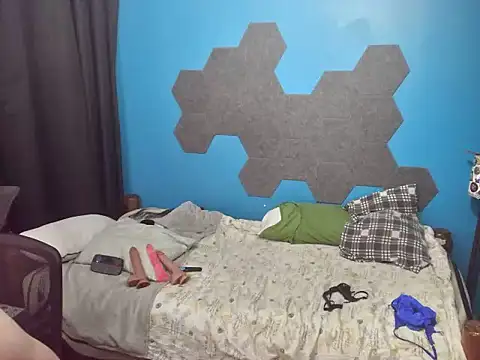 MachoPutito online show from October 23, 2025, 4:22 am