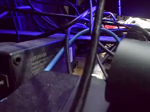 MachoPutito online show from September 26, 2025, 4:52 am