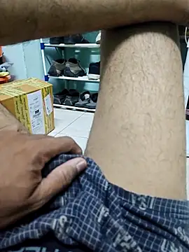 varun2184 online show from March 31, 2026, 5:59 pm