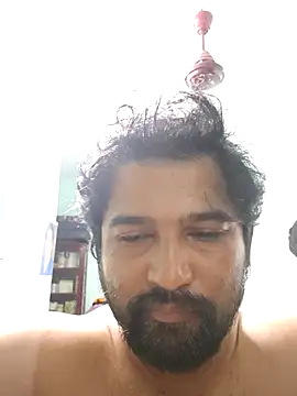 varun2184 online show from April 28, 2026, 6:45 pm