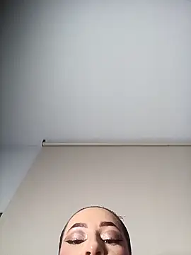 Kollontai online show from April 3, 2026, 2:18 am