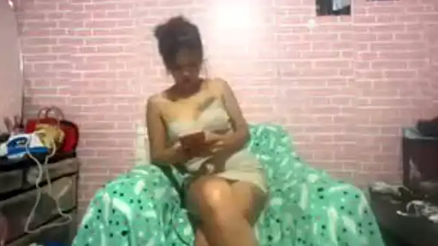 NatalyaDelille online show from April 4, 2026, 2:45 pm