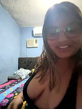 Snapshot of C1N09 chatting on May 16, 2026, 5:28 am C1N09 online show from May 16, 2026, 5:28 am