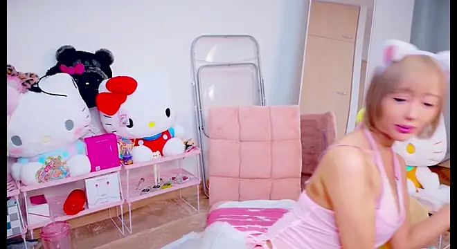 Snapshot of baby__cherry__ chatting on July 30, 2026, 12:04 pm baby cherry online show from July 30, 2026, 12:04 pm