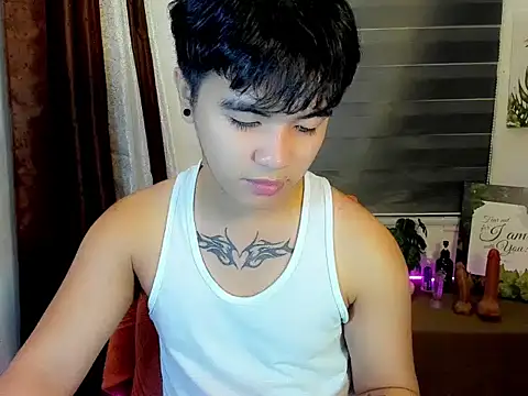 Snapshot of Untouchable_Bromancexxx chatting on July 21, 2026, 8:48 am Untouchable Bromancexxx online show from July 21, 2026, 8:48 am