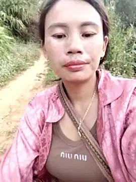 Snapshot of djdddj1 chatting on April 11, 2026, 1:57 am djdddj1 online show from April 11, 2026, 1:57 am