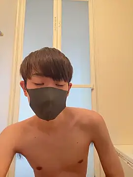 kazu aeg online show from April 8, 2026, 7:54 am