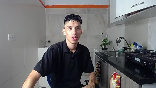 Zamaelprime  online show from April 7, 2026, 4:58 am