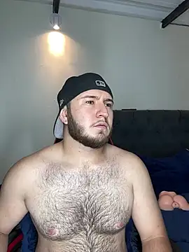 Snapshot of Blake_Wolf1 chatting on April 5, 2026, 11:33 pm Blake Wolf1 online show from April 5, 2026, 11:33 pm