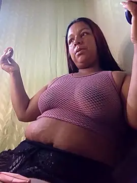 saritaloveyi online show from April 4, 2026, 6:36 pm