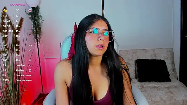 Snapshot of miia_bx chatting on April 9, 2026, 12:55 pm miia bx online show from April 9, 2026, 12:55 pm