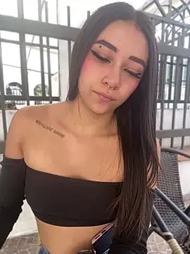 Ashley pinkk21 online show from April 2, 2026, 7:42 pm