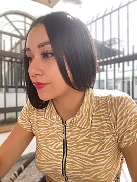 Ashley pinkk21 online show from April 10, 2026, 7:54 pm