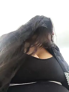 Naughty Kitten  online show from April 8, 2026, 9:27 pm