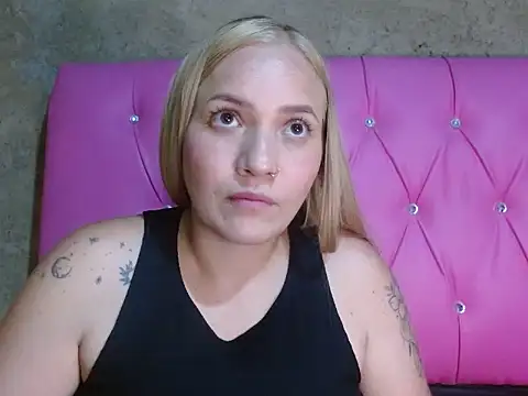 Sendy Dirty Fuull online show from August 5, 2026, 2:05 am