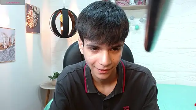 Snapshot of maxim_rod chatting on June 30, 2026, 7:03 pm maxim rod online show from June 30, 2026, 7:03 pm