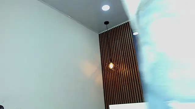 LuckyBluex online show from April 12, 2026, 2:09 pm