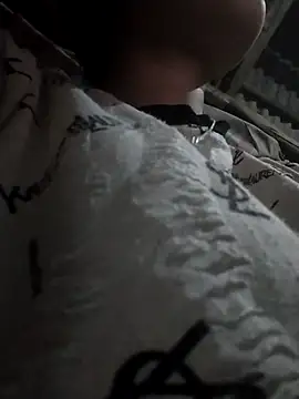 Saryloveparadise online show from April 10, 2026, 2:57 pm