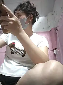 Saryloveparadise online show from April 5, 2026, 5:03 am