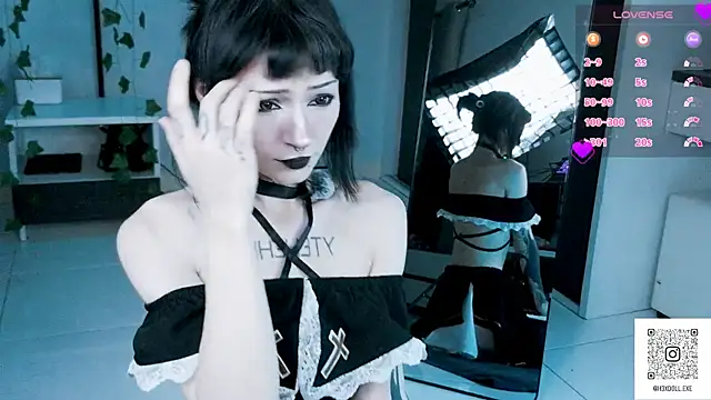 H3xD0ll online show from August 2, 2026, 12:14 pm