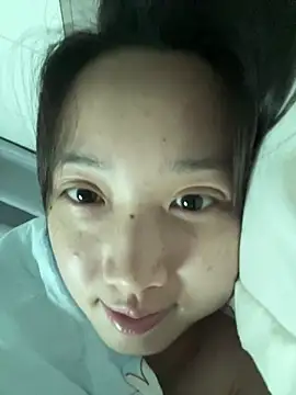 Snapshot of Alice-babyone chatting on July 27, 2026, 1:01 am Alice-babyone online show from July 27, 2026, 1:01 am
