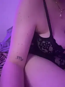 Phoenixia online show from April 8, 2026, 8:54 pm