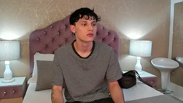 LephyStar online show from April 17, 2026, 3:31 am