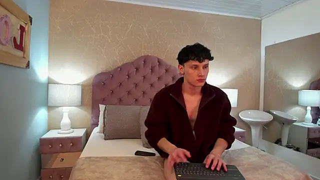 LephyStar online show from April 9, 2026, 3:19 am