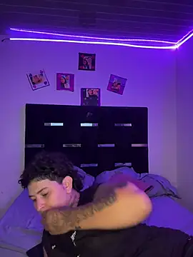 lunaa love online show from March 31, 2026, 12:23 am