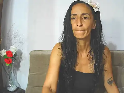 Snapshot of SamanttaLopez chatting on May 15, 2026, 12:25 pm SamanttaLopez online show from May 15, 2026, 12:25 pm