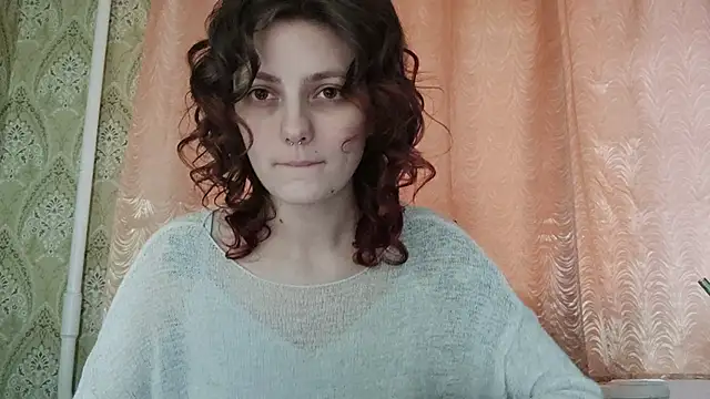 ShirleyNibbs online show from April 4, 2026, 2:23 pm