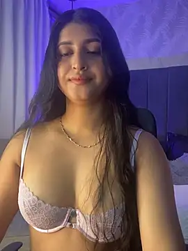 AngelCheerry  online show from April 9, 2026, 11:49 am