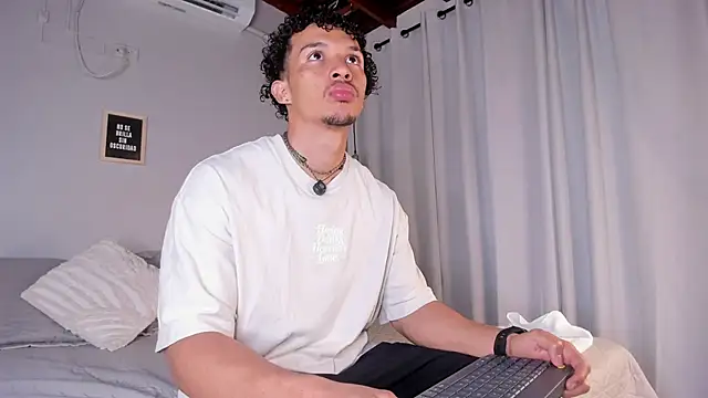 dominik drake online show from April 10, 2026, 12:45 pm