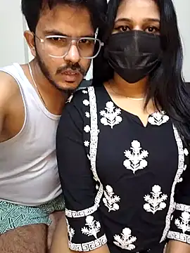 MIDNIGHT STAR110 online show from April 3, 2026, 6:14 pm