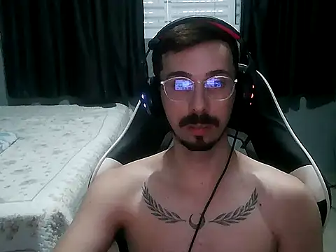 magrinhosafe1 online show from April 12, 2026, 3:04 pm