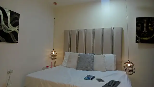 Jay Dusk online show from April 13, 2026, 4:05 am