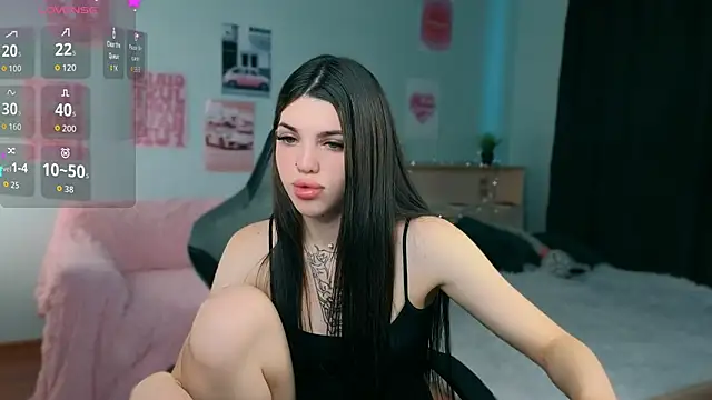 Snapshot of molly_rettyy chatting on July 13, 2026, 4:34 am molly rettyy online show from July 13, 2026, 4:34 am