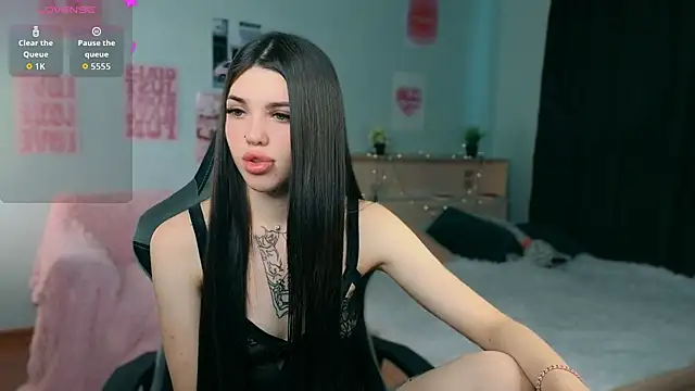 Snapshot of molly_rettyy chatting on July 14, 2026, 3:55 am molly rettyy online show from July 14, 2026, 3:55 am