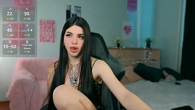 Snapshot of molly_rettyy chatting on June 24, 2026, 4:00 am molly rettyy online show from June 24, 2026, 4:00 am