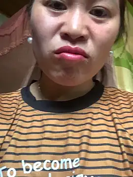 Sunny-smile1 online show from April 13, 2026, 1:31 am