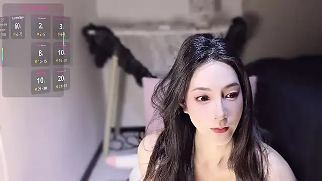 LILI7-LI online show from June 30, 2026, 2:22 am